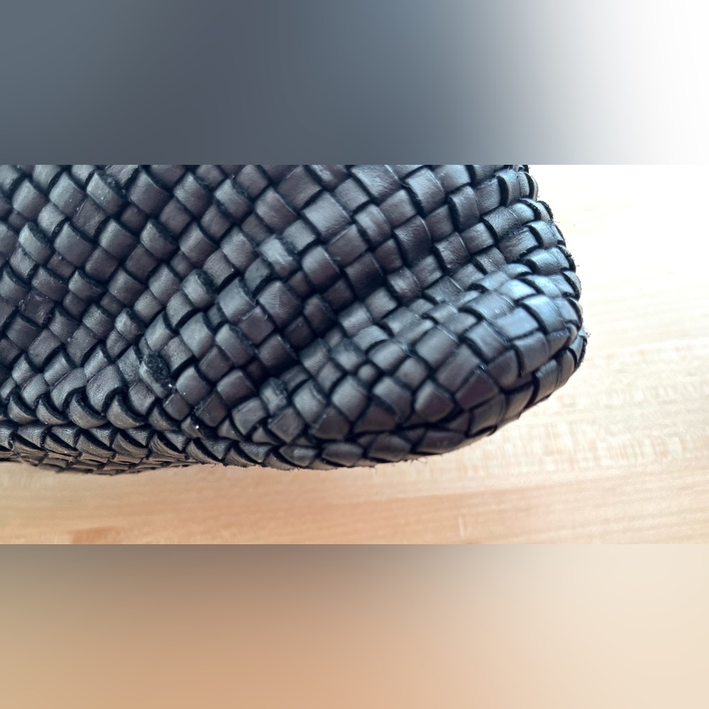 Sundance Black Leather Woven Shoulder Bag, Made in Italy by Wepell 🇮🇹 - Picture 6 of 11
